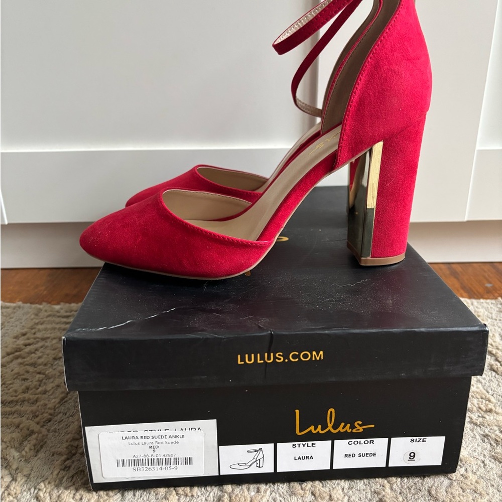 NIB Lulu's Bold Red Suede Block Heels